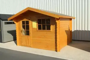 Installer un abri de jardin pratique et esthétique à Lannion