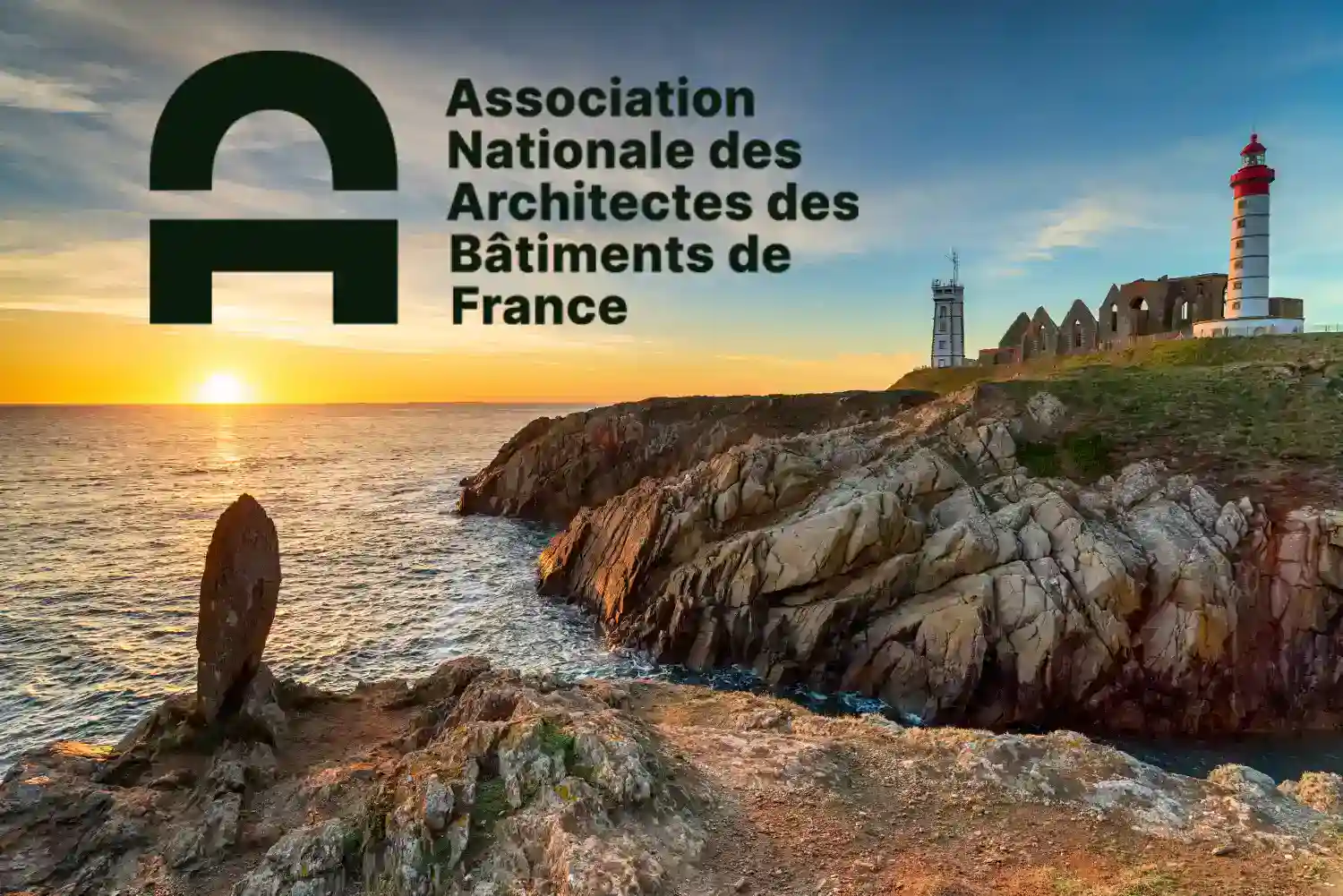 Les architectes des bâtiments de France à Pleumeur-Bodou